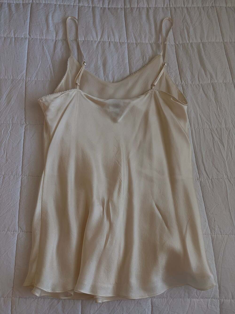Saks Fifth Avenue Silk Cami Size M Ivory Slip Tank Top